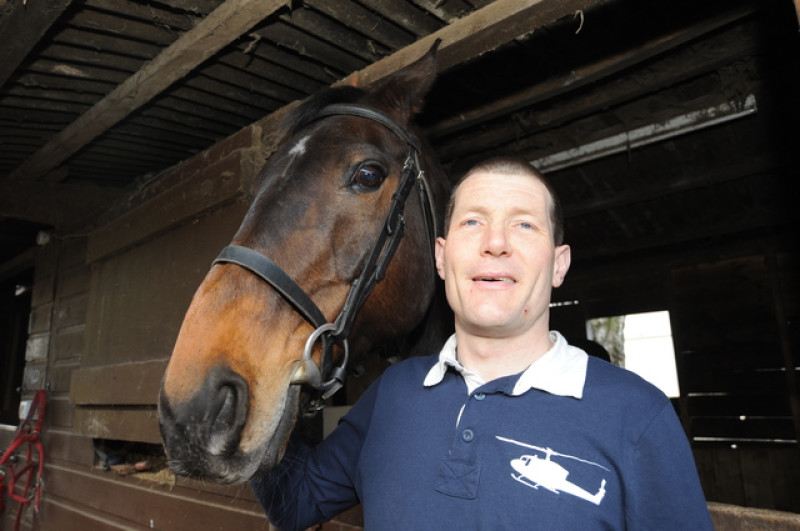 Main image for Man to take on horse in marathon