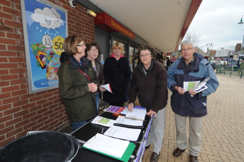 Main image for 1,000 signatures and counting against 'bedroom tax'