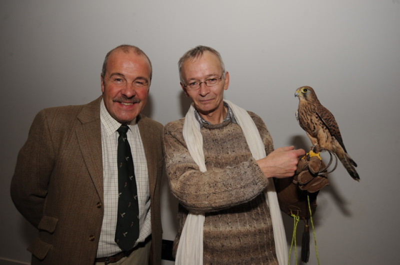 Main image for Bird proves loyalty to Kes star