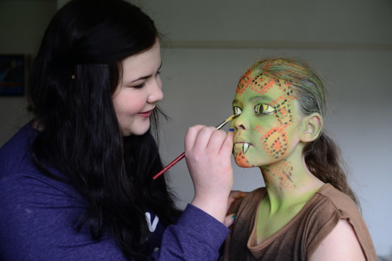 Main image for Bullied teen made up with new career path