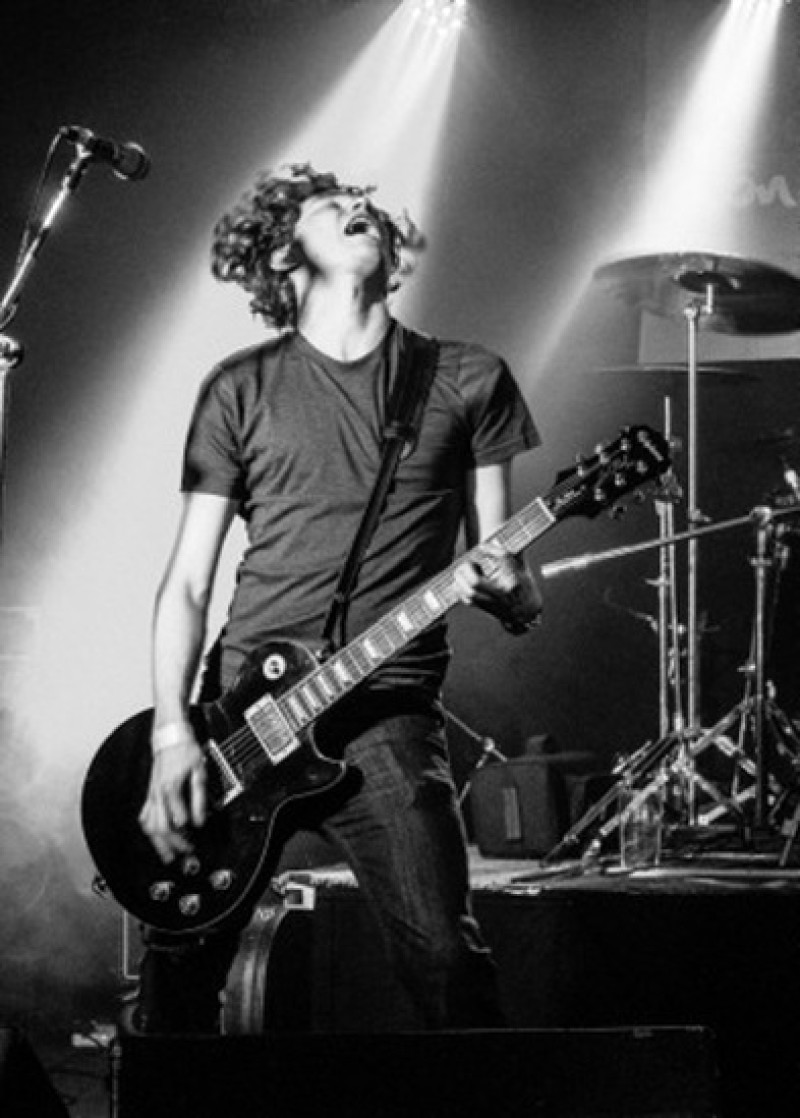 Main image for Charity music festival raises hundreds for stroke charity