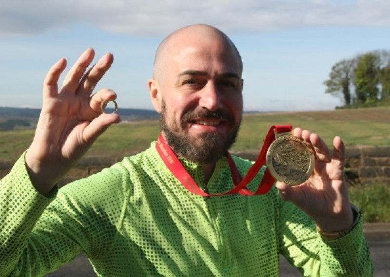 Main image for Marathon man recovers lost wedding ring with help from Facebook