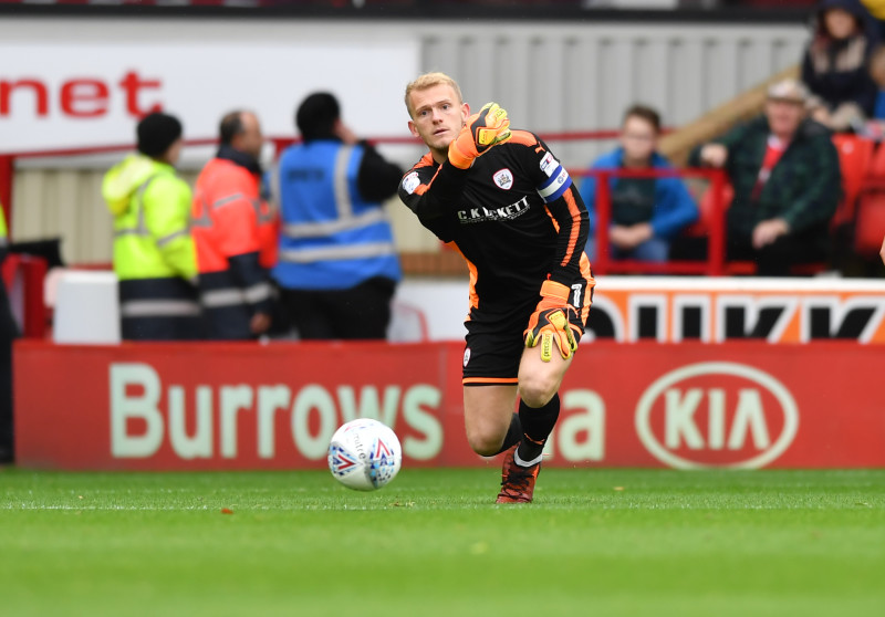Main image for New father Davies hoping to ‘get one over’ on ‘pal’ Heckingbottom 