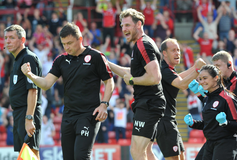 Main image for Hecky braced for Reds battle