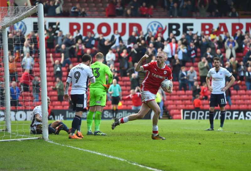 Main image for McBurnie grateful to Barnsley and hopes to repay them with survival 