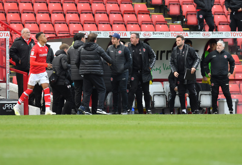 Main image for Stendel in 'great spirits' heading into final 4 games despite Barton incident 