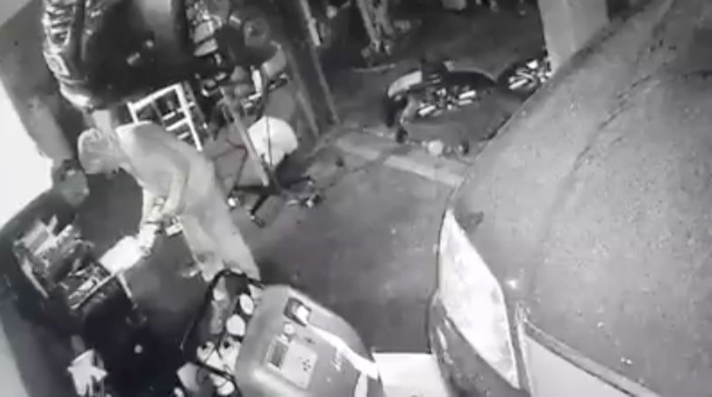 Main image for £1,000 reward offered for garage burglary