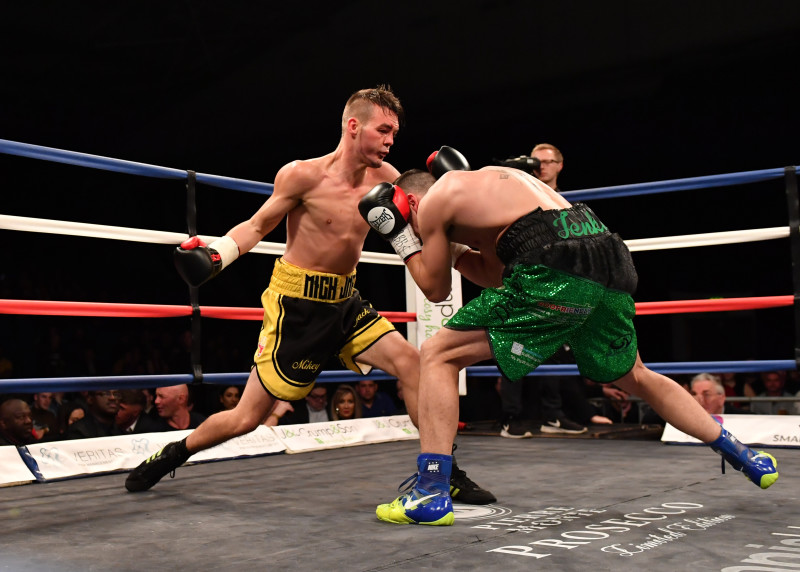 Main image for Pro rugby player and boxer who came from the same class