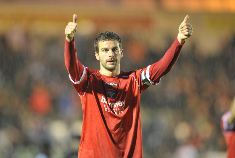 Main image for Foster hopes current Barnsley side can replicate 2013 ‘great escape’