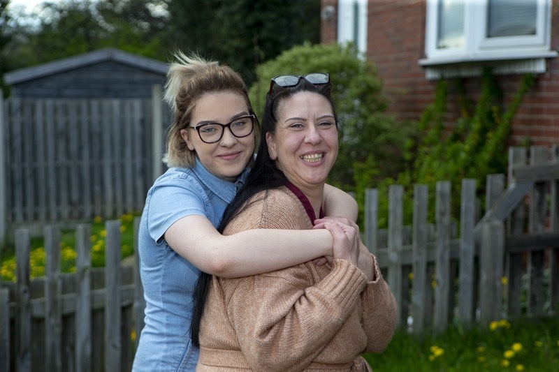 Main image for 12-years-sober Leanne vows to help others