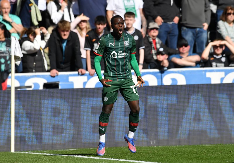 Main image for Reds ten points adrift after draw at Swansea