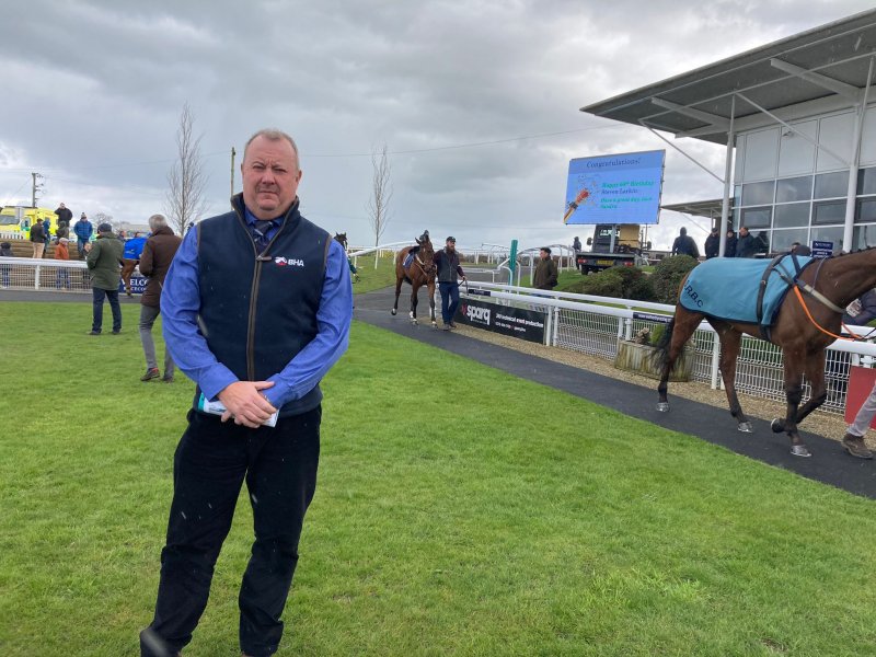 Main image for Weights for Grand National set by Barnsley resident Martin