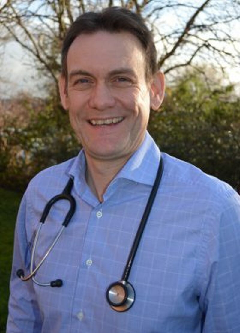 Dr David Crichton