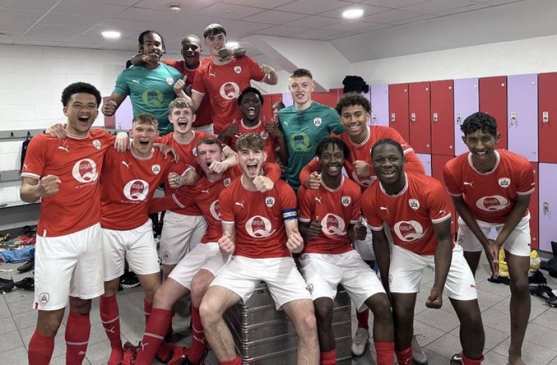 Main image for Under 18s secure title