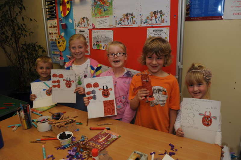 Main image for Oh no, it's a Gruffalo