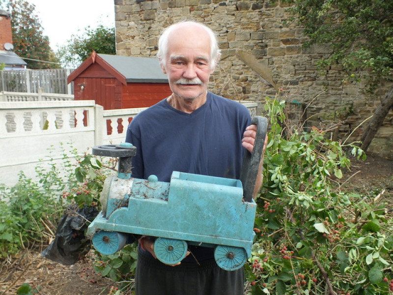 Main image for Pub regulars save pensioner from eviction