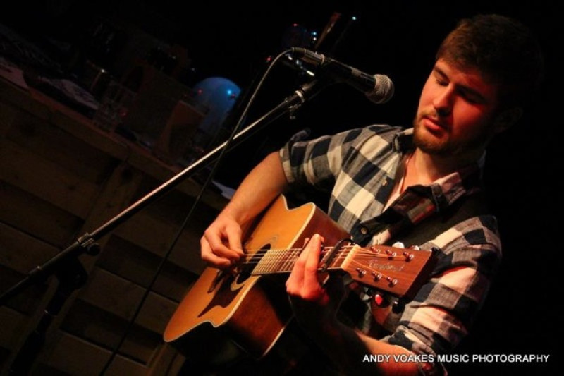 Main image for Grandson of Barnsley Pal writes song in his memory