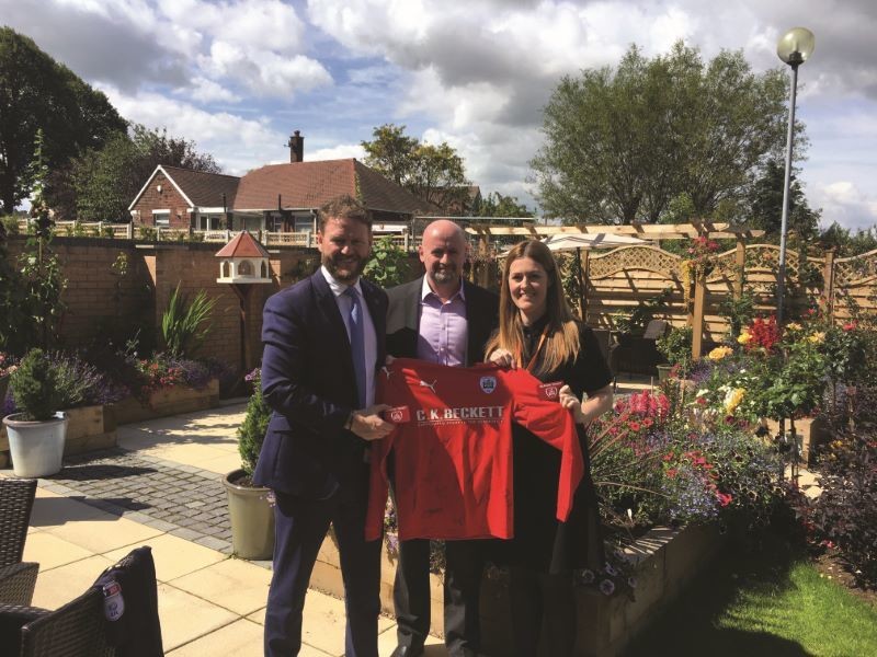 Main image for Hospice families to be offered Oakwell game