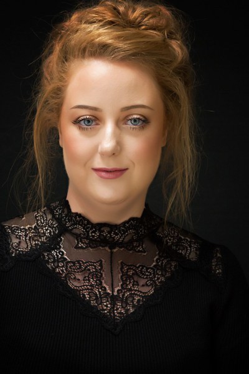 Main image for Rachel ‘made up’ with best bridal beauty stylist award