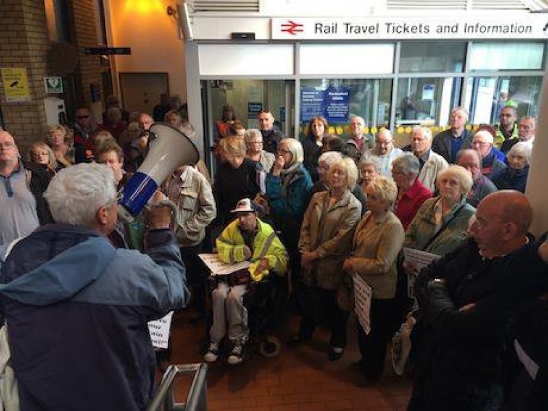 Main image for Brakes put on pensioners’ travel scheme