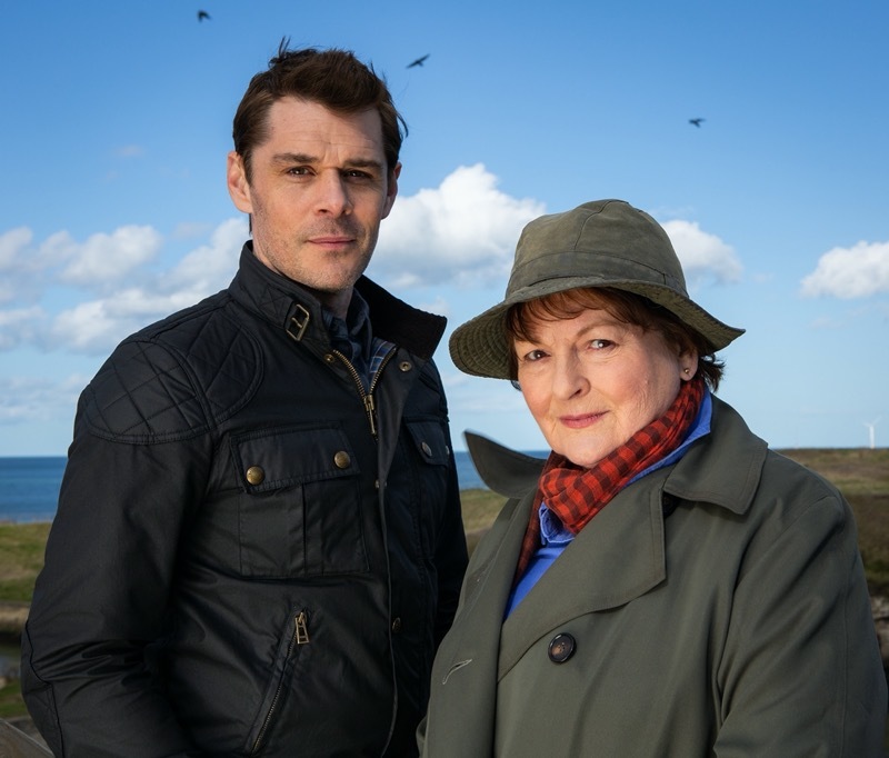Main image for Actor Kenny to return to TV screens