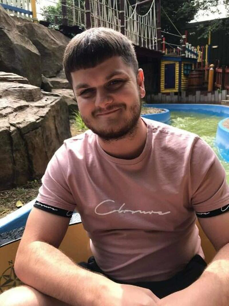 Main image for Thousands raised for ill dad