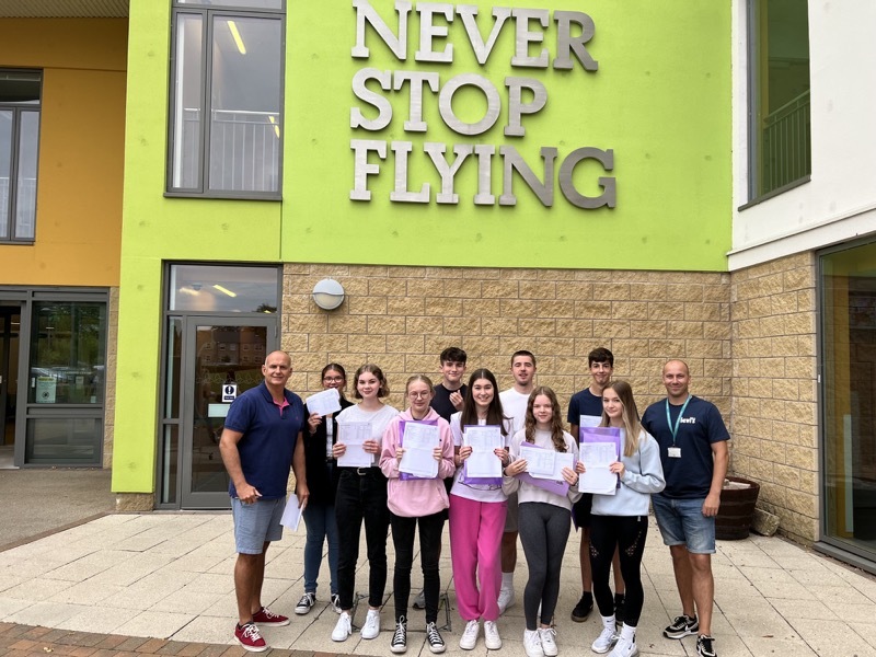 Main image for Kids’ GCSE results praised