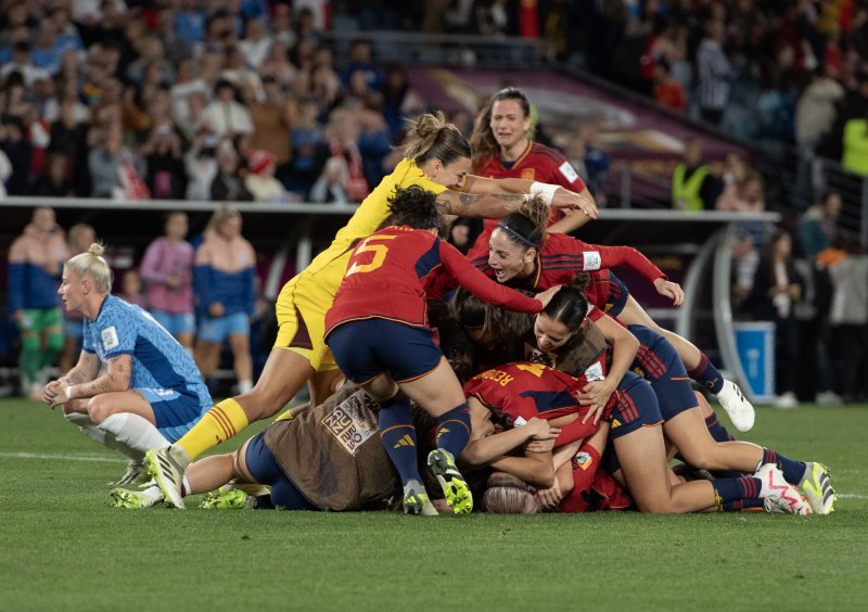 Main image for History-maker Bethany backed to recover from World Cup final