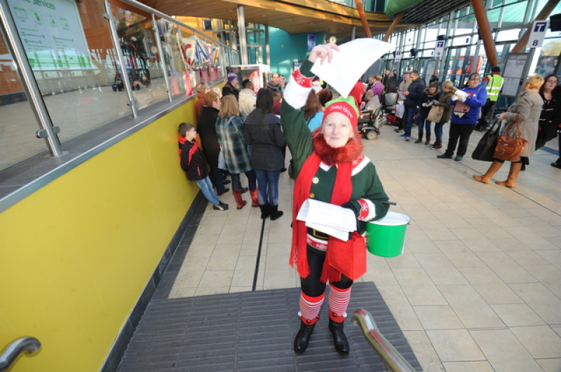 Main image for Carol concert for commuters