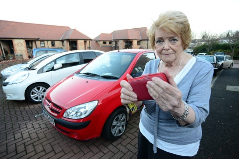 Main image for Thief stalks pensioner to snatch her bank card