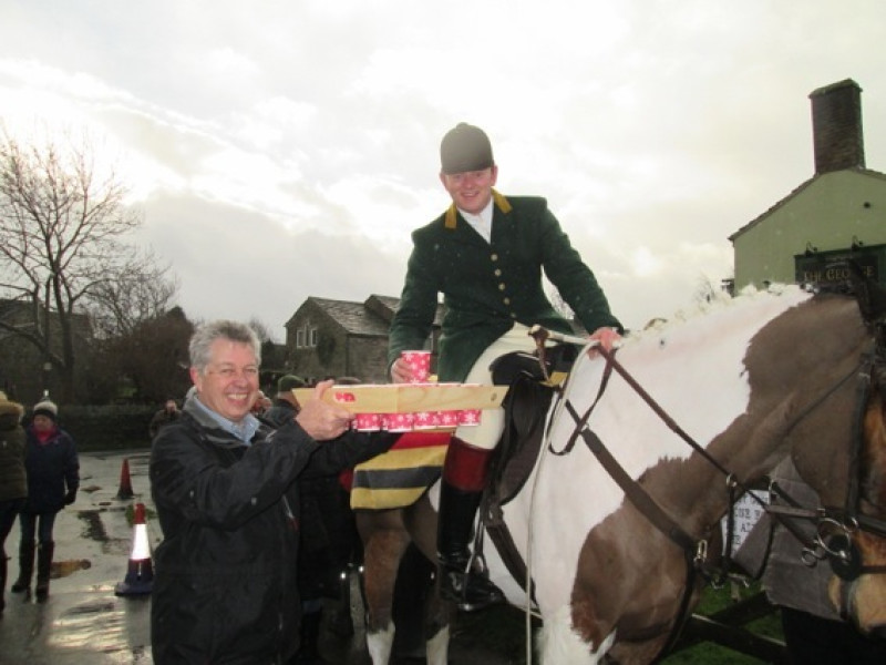 Main image for Traditional hunt goes ahead despite rain
