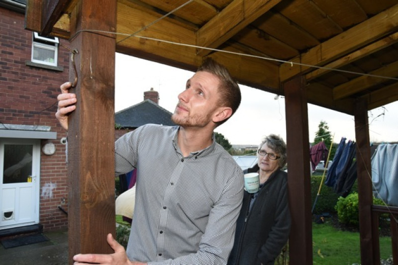 Main image for High praise for Barnsley’s good Samaritan