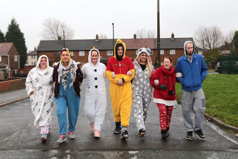Main image for Domestic abuse survivor leads team on fundraising walk