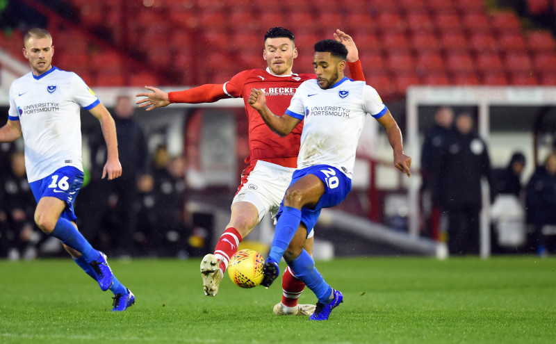 Main image for Reds out of top six after drawing with leaders 