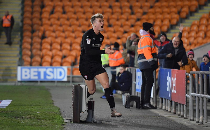 Main image for Stendel praises 'very good away performance' 