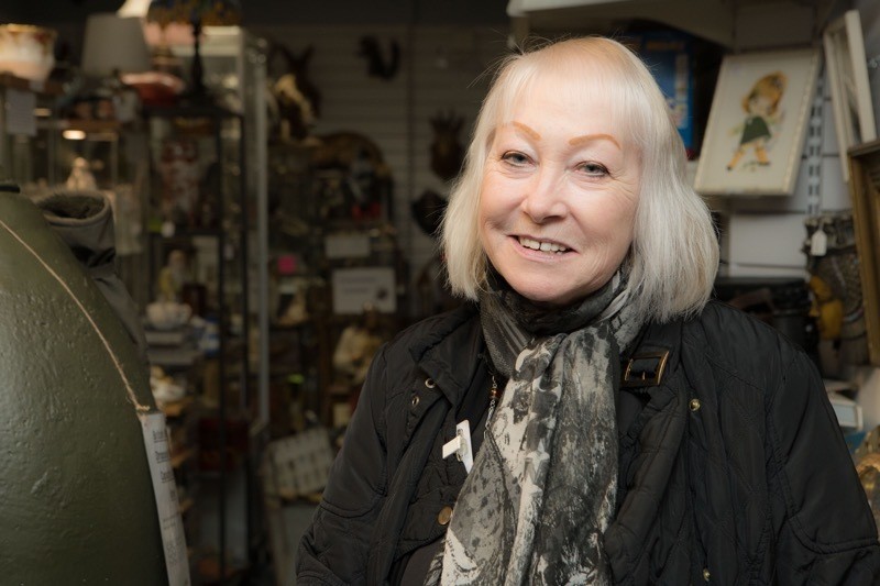Main image for Praise for the brave 72-year-old who fought off man trying to take bike