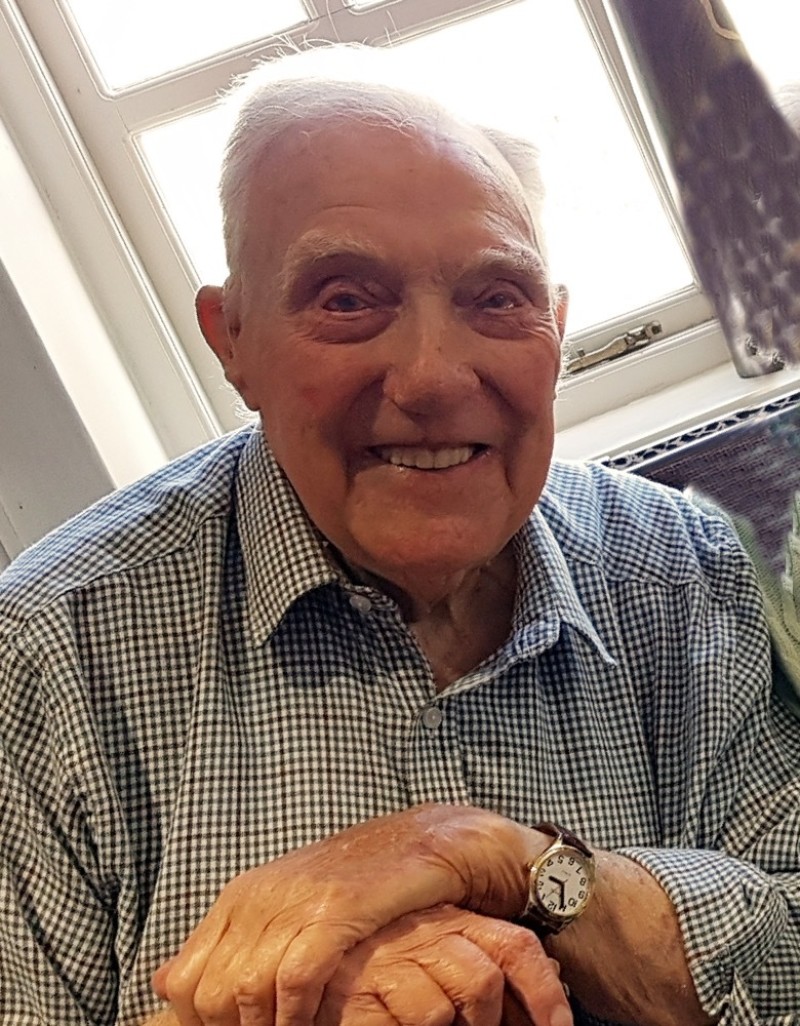 Main image for Former postmaster Geoffrey dies, 96