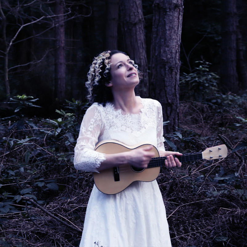 Main image for Folk singer’s hospice single goes across the pond