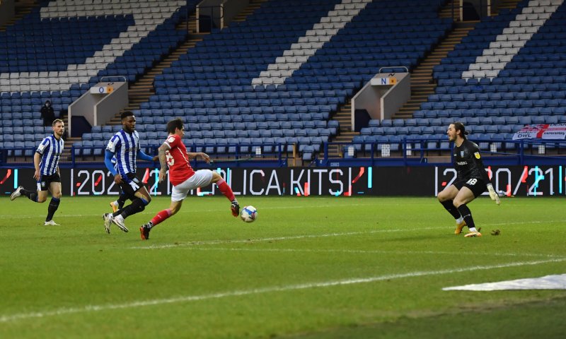 Main image for Ismael happy to give Barnsley fans 'Christmas present' of Hillsborough win