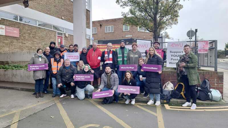 Main image for Postal workers strike over pay rise