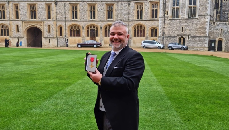 Main image for College boss bags OBE