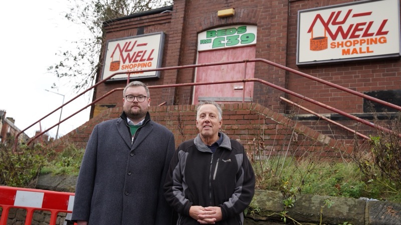 APPROVAL: Couns James Higginbottom and Robert Frost at the site. Picture: Scott Firth.