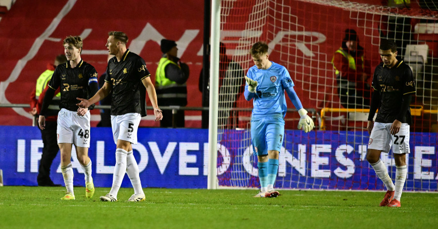 Main image for Reds beaten in Lincoln