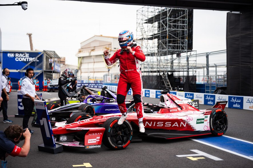 Main image for Just like driving in Brazil as Reds fan Rowland begins title defence