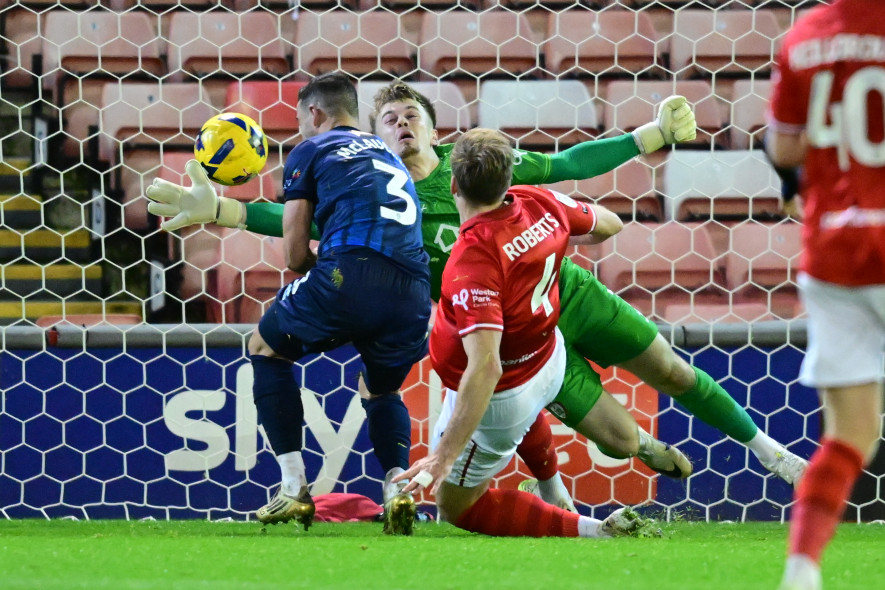 Main image for Barnsley let two goal lead slip in loss to Mansfield