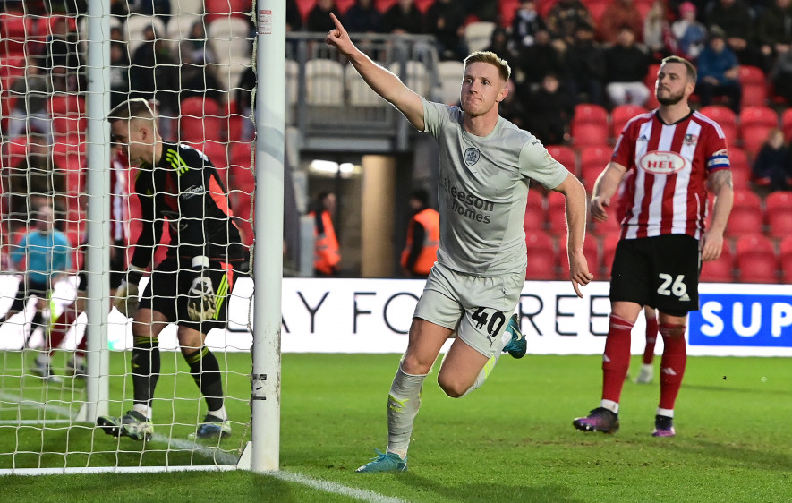 Main image for Relegation-battling Devon club next hosts for Barnsley