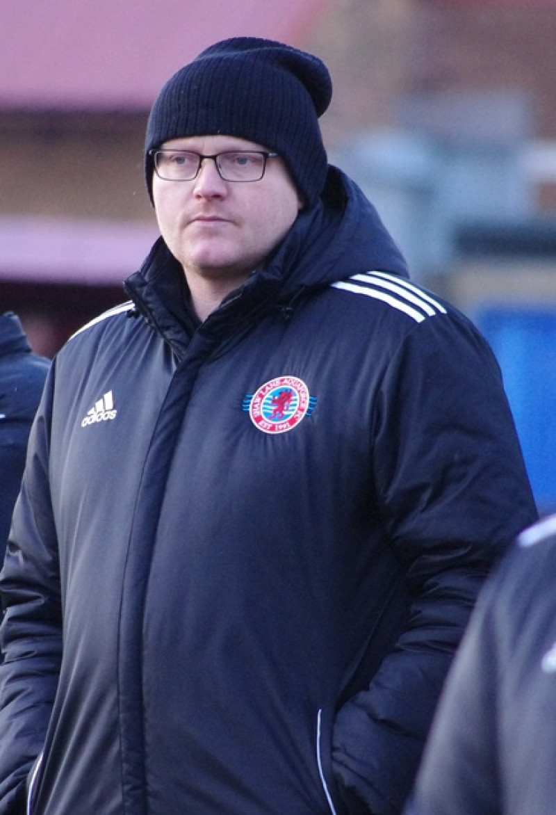 Main image for Ducks sack manager ahead of promotion run-in