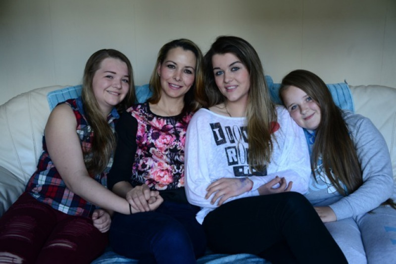 Main image for Mum flies home after successful treatment