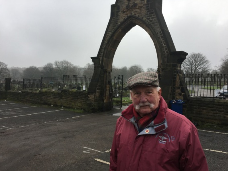 Main image for Cemetery Road roadworks set to continue for weeks