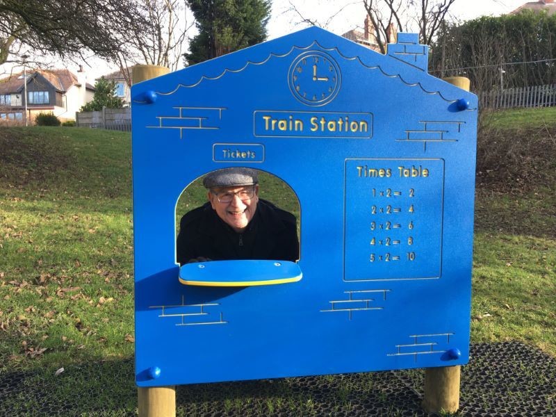 Main image for Supermarket steams in to buy train for park